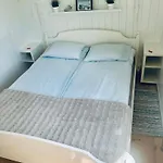 Апартаменты Fjord Road Hjelmeland
